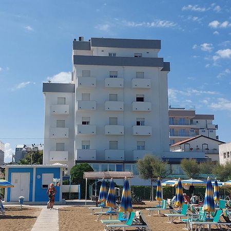 Hotel Driade Sul Mare ริมินี ภายนอก รูปภาพ