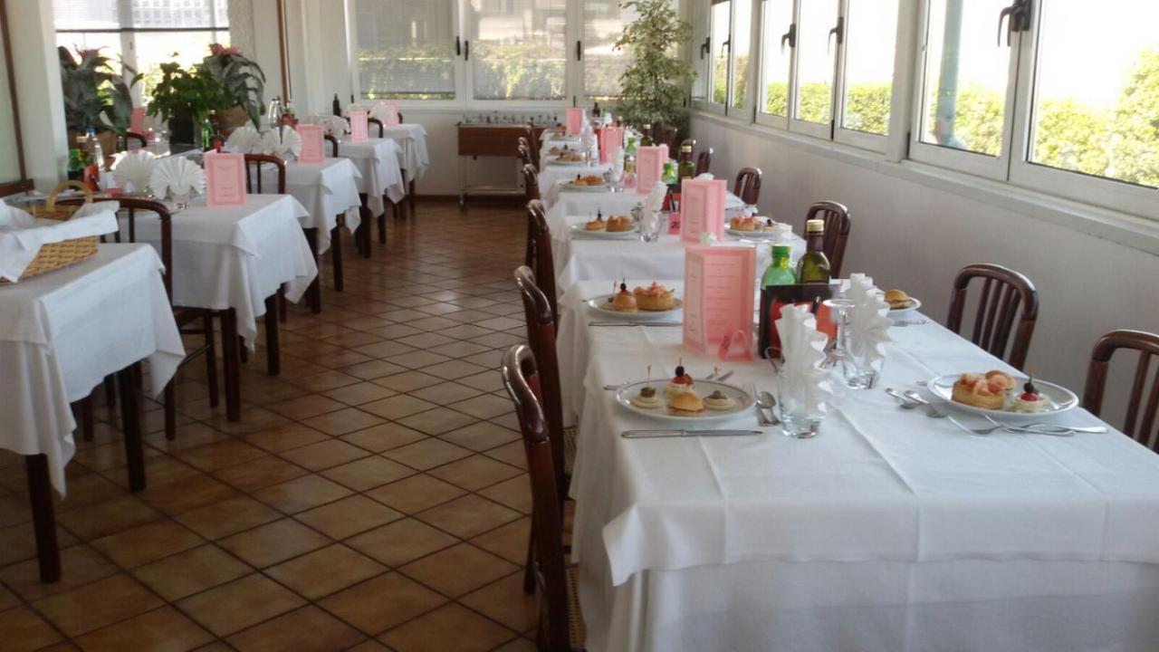 Hotel Driade Sul Mare ริมินี ภายนอก รูปภาพ