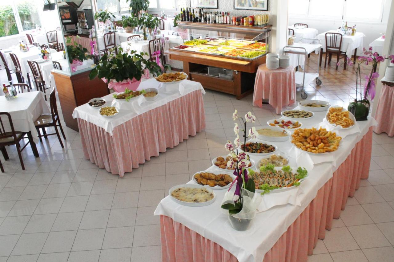 Hotel Driade Sul Mare ริมินี ภายนอก รูปภาพ