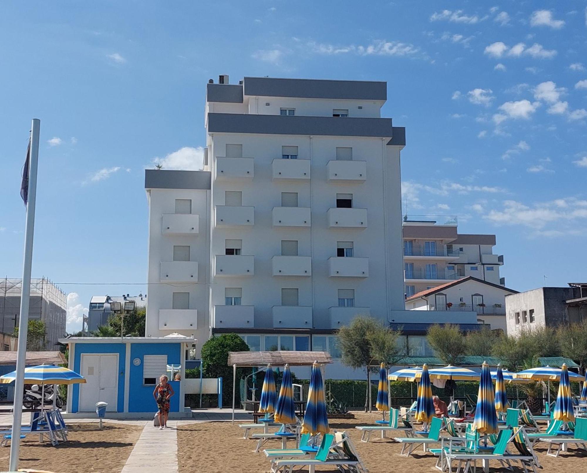 Hotel Driade Sul Mare ริมินี ภายนอก รูปภาพ